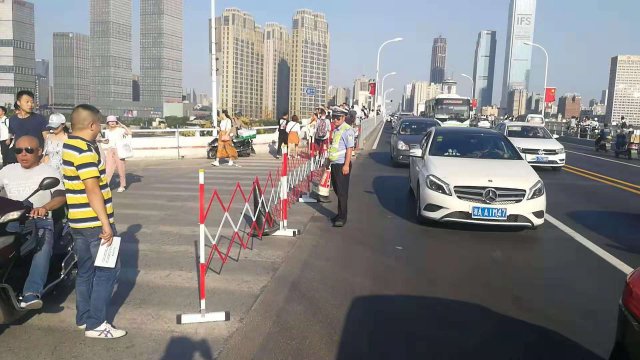 @车主 国庆长假不能开车进橘子洲 省博周边还