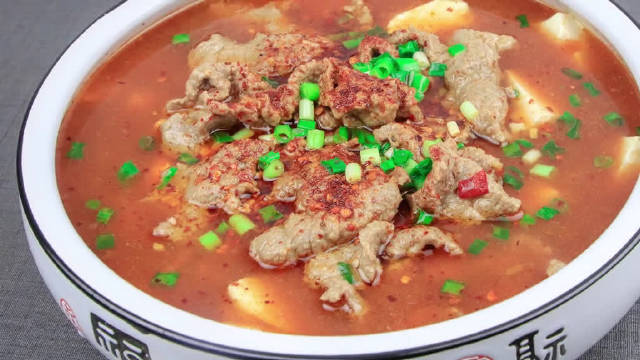 正宗的豆花牛肉非常详细详细的制作过程让牛肉滑嫩的技巧