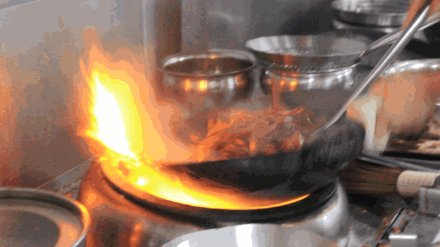 藏在涌泉镇上的土菜馆,开车两小时也要吃到!