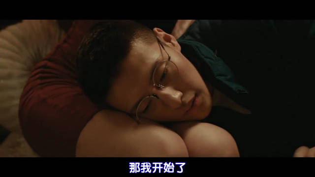 《青年警察》一部韩国高分喜剧片,小伙为办案跑到夜店采耳