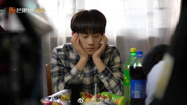 安静弟弟日常_手机新浪网