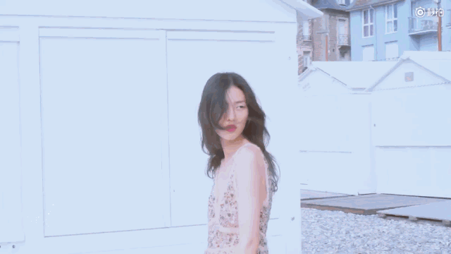 天气渐渐热了起来，个人清洁和护理尤为重要。