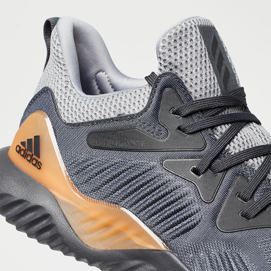 更具科技感受全新adidasalphabouncebeyond现已发售