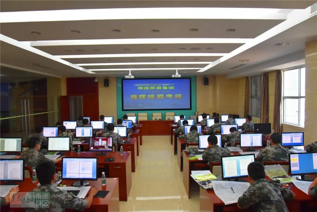 广东陆军某预备役高炮师组织师团营连四级指挥员集训|指挥员|高炮|师团_新浪军事_新浪网