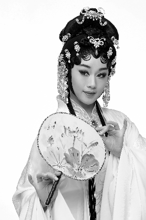 曾小敏让粤剧也玩时尚与跨界