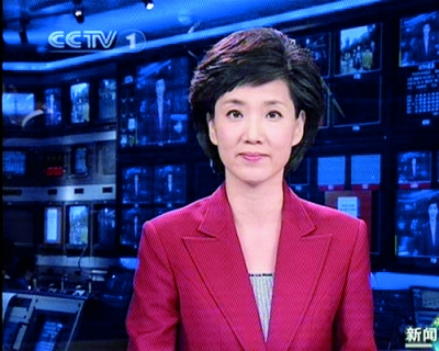 感谢您的收看 再见 《新闻联播》主播李修平告别一线转做幕后 康辉表示她标志性的声音不会消失_手机新浪网