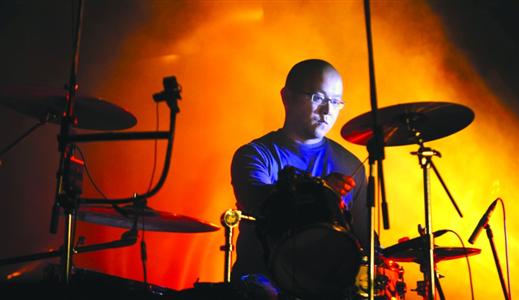 窦唯:大叔老矣?干卿底事!