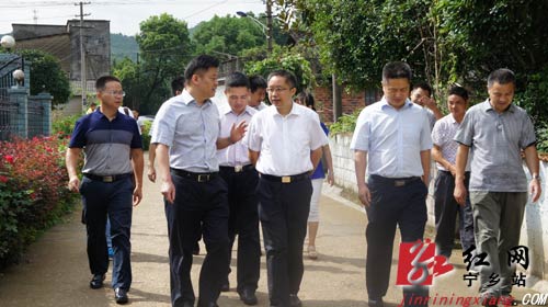 宁乡"红黑榜"树起乡风文明"风向标"