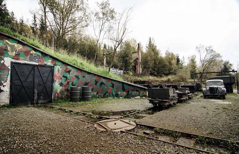 探秘二战纳粹绝密地堡强迫数千战俘建造用途至今成谜组图