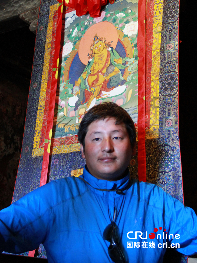 西藏五十年守望古格王朝遗址的唐卡青年巴桑次仁组图