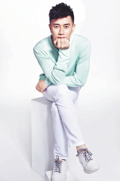 实力小生蒋毅领跑暑期档