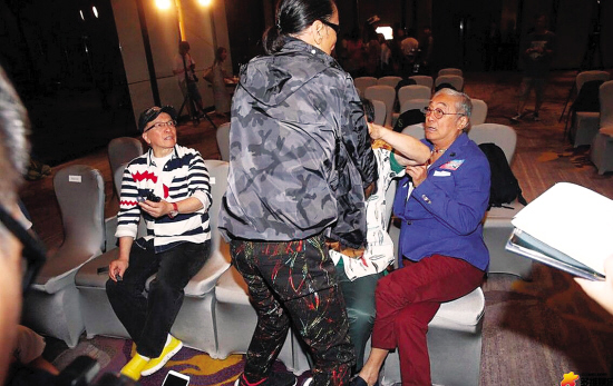 四哥打曾江一巴掌打响招牌