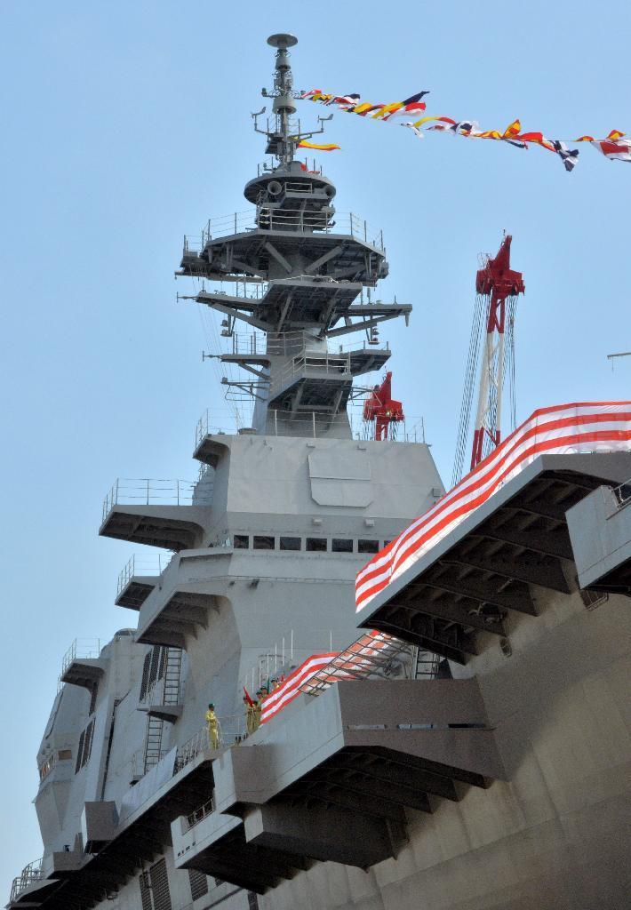 日媒批朴槿惠出席中国阅兵仪式 韩国官员:荒谬|朴槿惠|中国|仪式_新浪