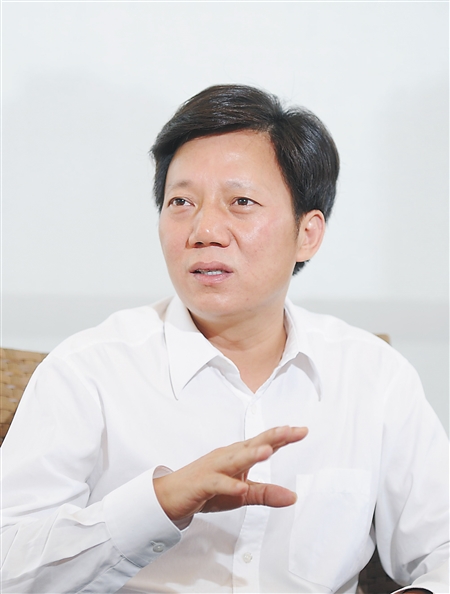 尹明善重庆力帆集团董事长