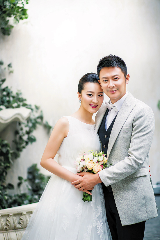 印小天9月10日将大婚新娘是圈外人曾学医