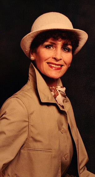 养生法knickers: 扎口女短裤carriage: 举止deportment: 仪态prance