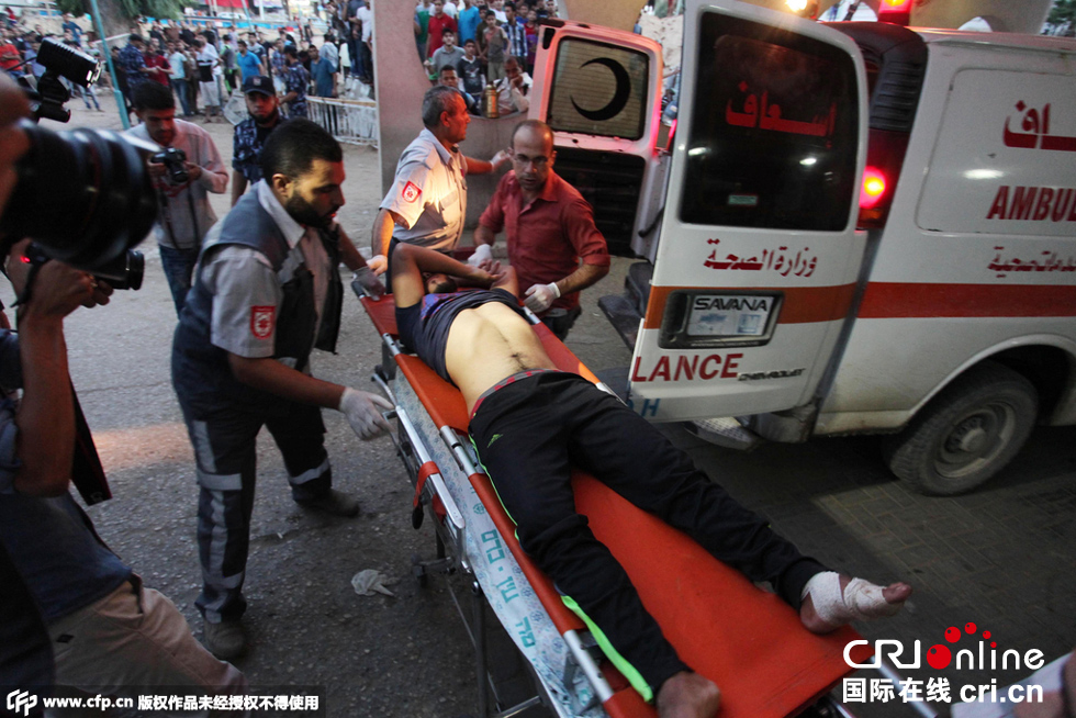 五名巴勒斯坦人在加沙北部边境被以军打死(高清组图)