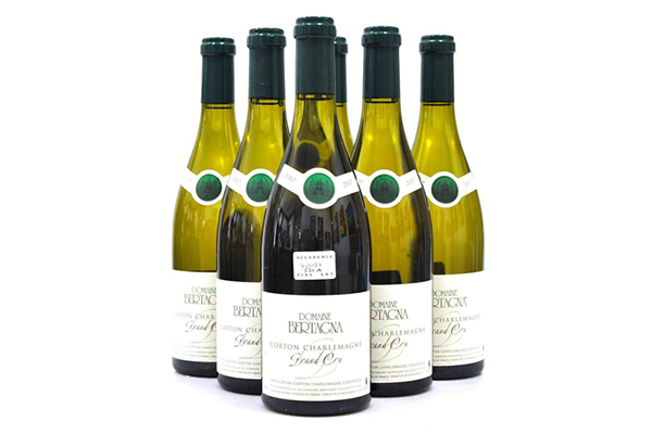 5000余瓶世界顶级红酒亮相联拍在线组图