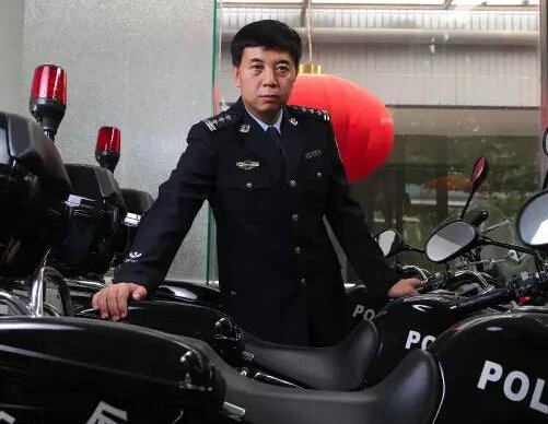 反恐精英曹志刚他不只解救了吾先生