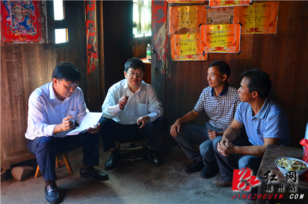 谢宏有前往靖州县开展一进二访活动