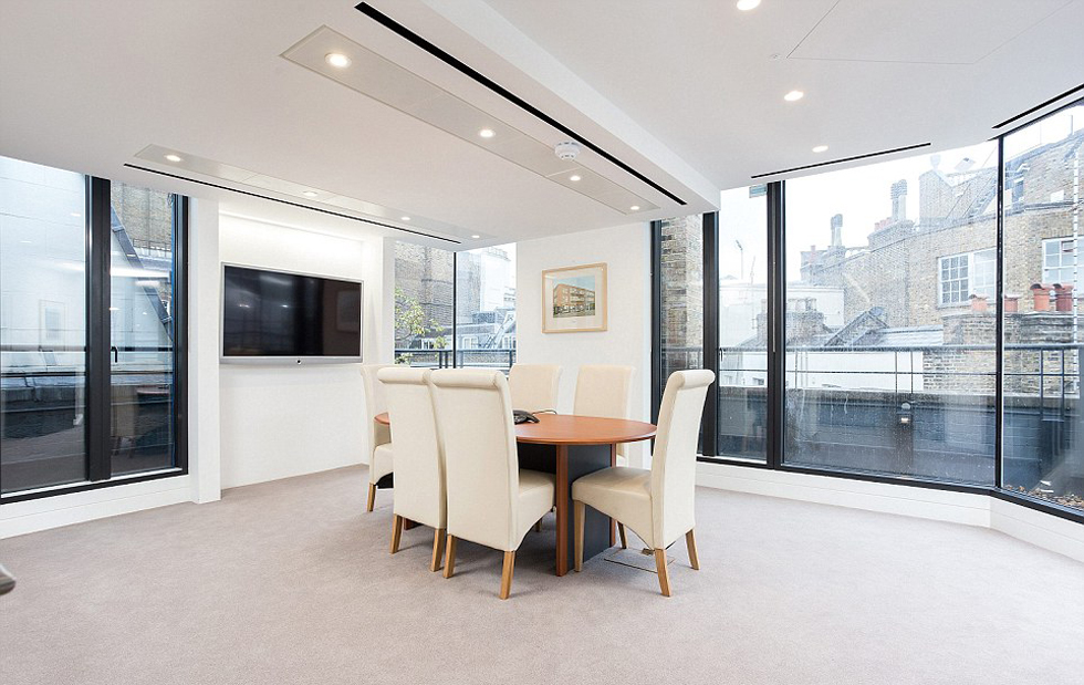 揭秘伦敦最豪华写字楼内设黄金马桶高清组图