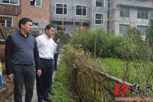 周安民深入通道县红香村开展"一进二访"活动