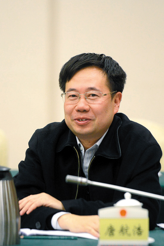 走近11位区委书记