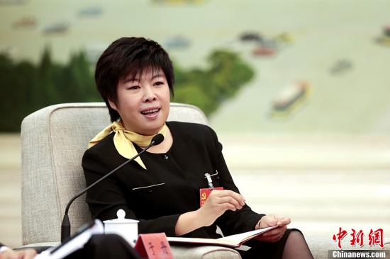 于丹走进联合国教科文组织总部巧推中国文化