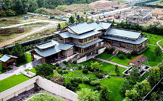 俄防长建了座中国风宫殿