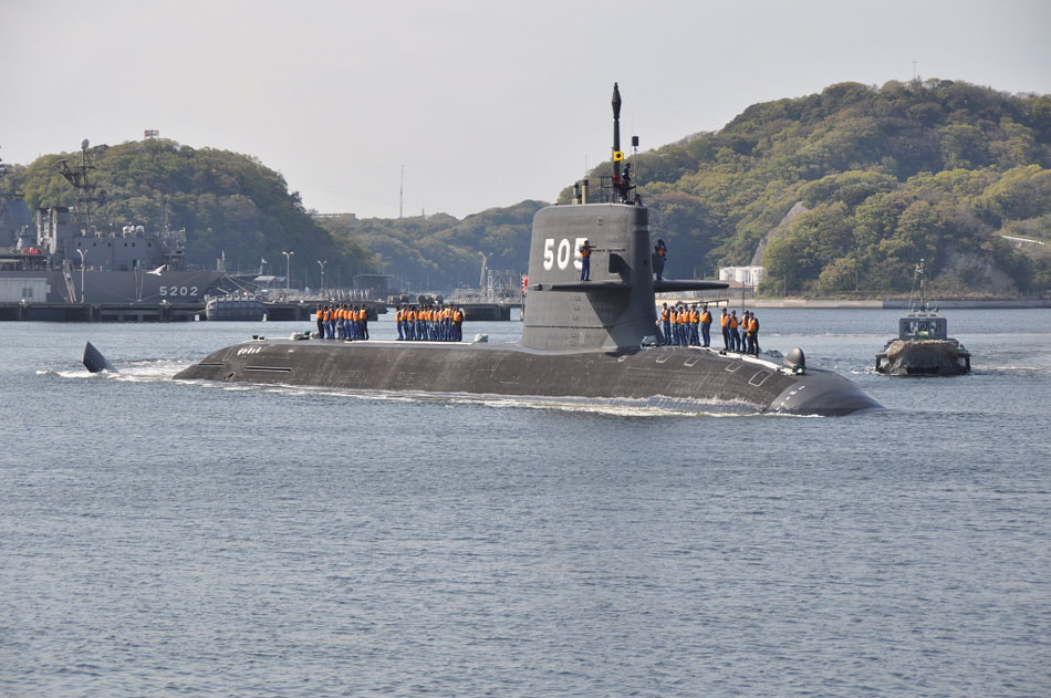 日本第八艘苍龙级潜艇下水每年出产一艘组图