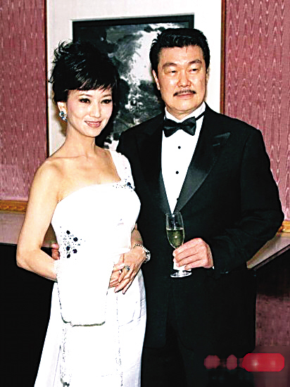 "经济搞上去,人口跟上来"|梁洛施|赵雅芝|徐子淇_新浪娱乐_新浪网