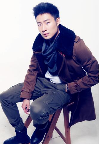 金钟主演《雪域雄鹰》 上演高原"挑战者联盟"_fina