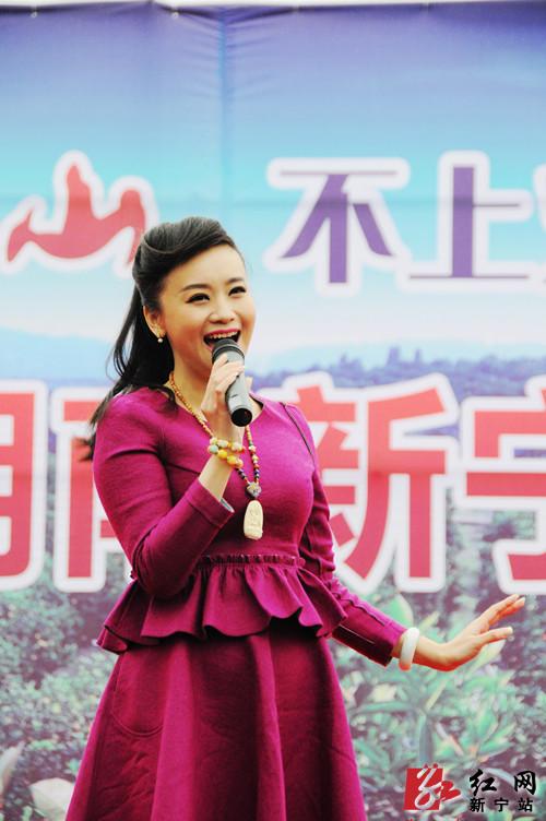 新宁30万亩脐橙喜获丰收正式开园