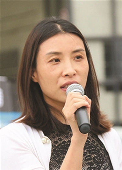 快递第一股申通将上市 陈小英有望跻身女富榜