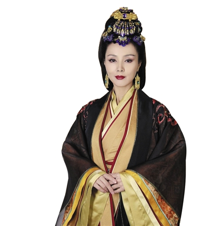 芈槐(曹征饰)屈原(祖峰饰)芈茵(徐翠翠饰)楚威王(赵文瑄饰)莒姬(蒋欣