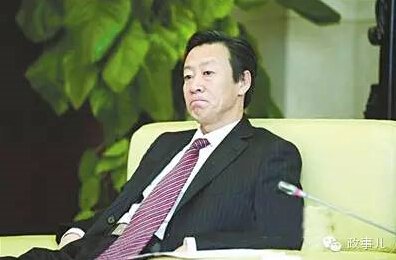 韩学键是其党政"搭班者",任职市长;2008年盖如垠转任副省长后,韩学键