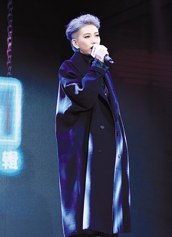 "快女"刘忻新专辑首唱