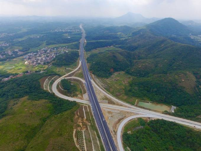 新台南延线月底通车 广州去川岛省半小时