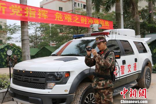 武警交通部队保障深圳救援指挥通信畅通图