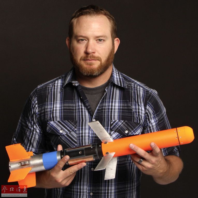 (2015-10-20 07:56:21) 【延伸阅读】军情锐评:珠海航展上,这2件武器