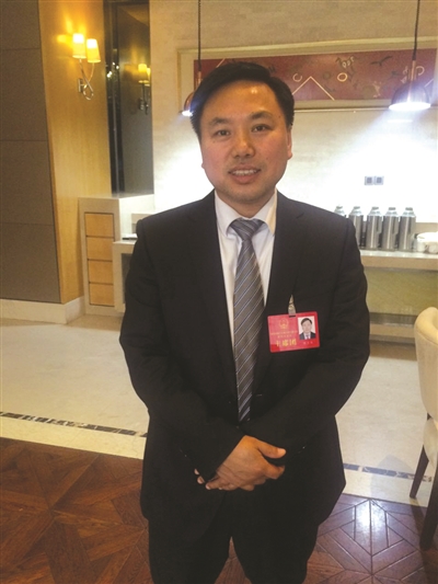 在南京市人大代表,玄武区区委书记,区长徐曙海心目中,2016年首先要做