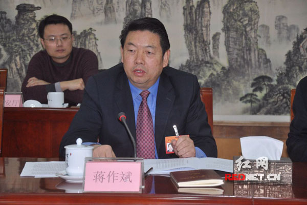 湖南省人大代表审查部门预算