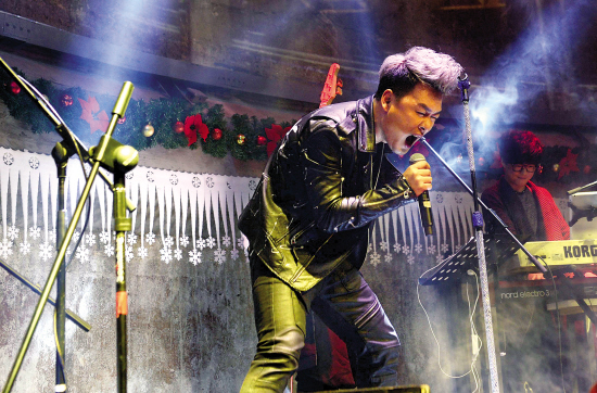 "广东第一男声"周游格全新形象再出发