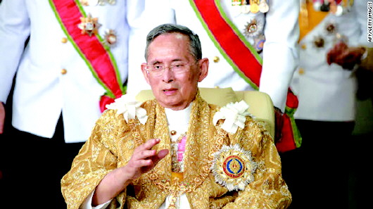 泰国国王普密蓬·阿杜德(资料片)