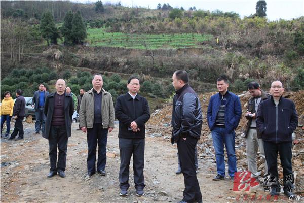 望江坳段红网吉首站2月23日讯(分站记者 肖庆宾)2月22日,湘西州委常委