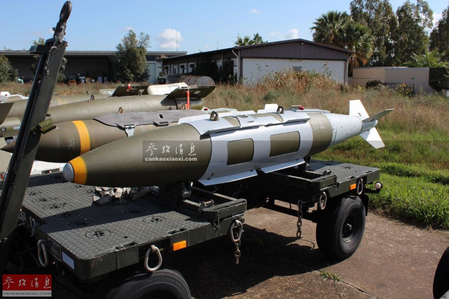 外媒称哈迪出访阿联酋修补关系双方武装在也门冲突不断