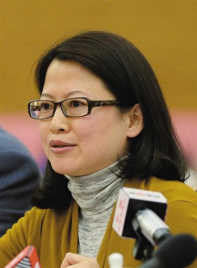 刘晓翠代表:反对校园暴力刻不容缓