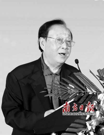 赖华优尼德全自动糖化血红蛋白检测系统产品发布会现场.秦川 摄