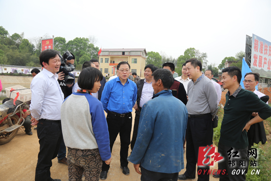 永州市委书记陈文浩到祁阳新塘角村调研精准扶贫工作