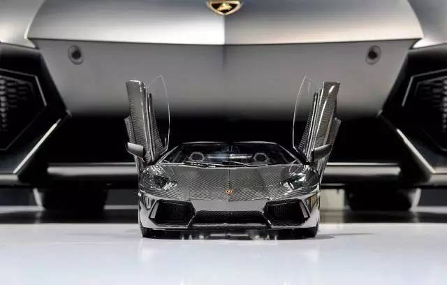 史上最贵车模 一辆可换12辆兰博基尼